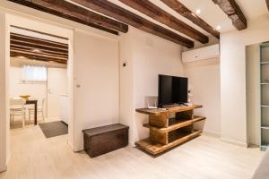 Ramo Delle Moschette