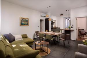 Apartment Altana with free parking