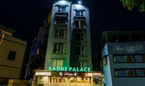Treebo Radhe Palace