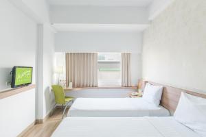 Whiz Hotel Cikini Jakarta