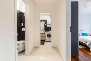 Modern apartment few steps from the City Center