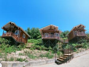 Ачигварское озеро - Орёл-Изумруд