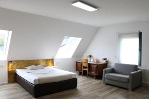 Family Room with Bathroom room in Pension Pauserei