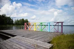 Tahlo Hillhouse and Underhill Beach & Sauna - 伊卡利宁