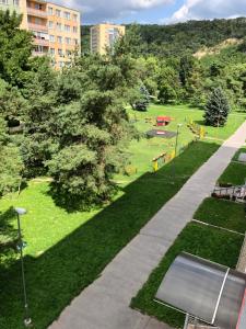 JEDENAST.SK, Námestie kozmonautov 5 Apartmán