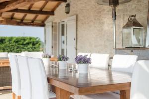 Villas Luxury French Stone Country House : photos des chambres