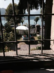 Cosy studio step from the Iseo lake.