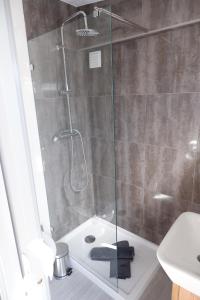 VI MAR - GUEST HOUSE