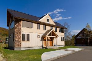 Hana & Jo - 3hvězdičkové hotely ve městě Kutčan