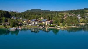 4 stern hotel Hotel Seegasthof Stadler Unterach am Attersee Österreich