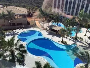 Barretos Park Hotel - Condo Hotel - Suíte Luxo Jr - 奥林匹亚