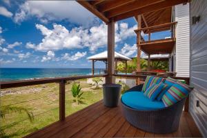 Vivaro Roatan South House
