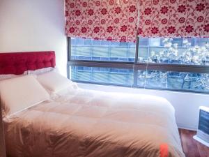 Depto Metro Santa Ana