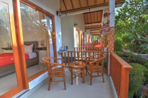 Saren Villa