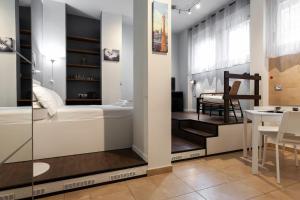 One-Bedroom Apartment room in Italianway - Palma 5
