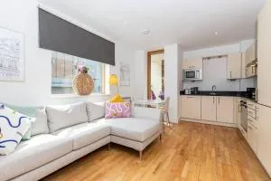 Oxfordshire Living - The Lewis Apartment - Oxford - Thame