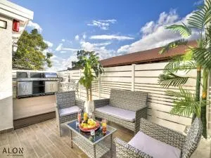 אצולת הכיכר a - Biryyah