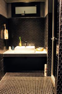 Suite Áp Mái có Giường Lớn (Penhouse Suite King)
