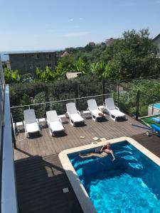 Deluxe Double Room with Sea View room in LooRoom Guest House