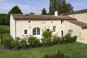 Maisons de vacances le clos de Tesson : Maison 1 Chambre