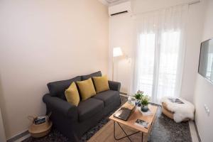 Hellona house ,sunny and cozy apartments