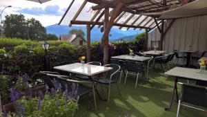Hotels Les Fauvettes : photos des chambres