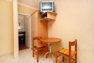 Studio with Terrace room in Studio Baska 5450b
