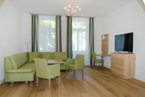 Deluxe Junior Suite room in Perkeo Apartments