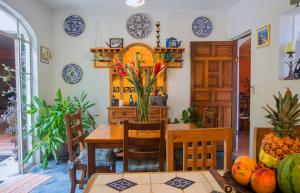 Casa Romance Escondido