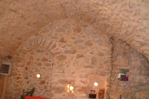 Stoneapartments, Γ ΚΩΣΤΑΛΟΣ ΚΑΙ ΣΙΑ ΟΕ