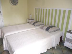 B&B / Chambres d'hotes La Bastide des Pins : photos des chambres