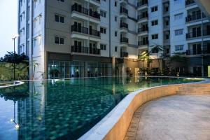 Pleasant 2BR Signature Park Grande Apartment By Travelio