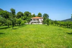 House Gorica - Godinje