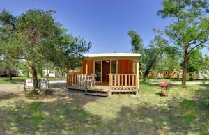 Campings Camping le Petit Liou Sites & Paysages : photos des chambres