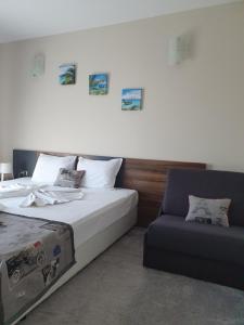 Triple Room room in Hotel Novel City