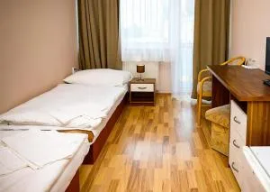 阿奇姆酒店 - 胡斯托佩切