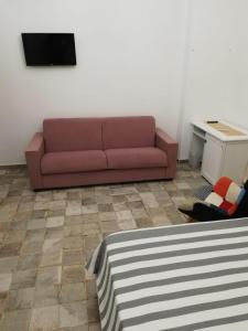 Appartamento Monolocale con 2 Camere da Letto
