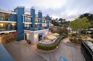 Mariposa Inn and Suites - Monterey