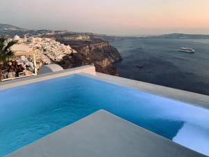 Villa Murat Santorini Greece