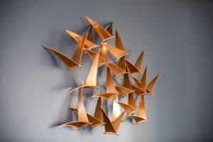 Modern and Spacious Home From Home 1 mile from M1 - with Netflix, Prime Video, PS5, free parking, superfast WiFi, BBQ - Sleeps 11 - By Brightleap Apartments