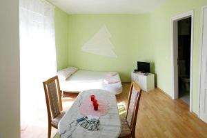 Apartments with parking space Biograd na Moru, Biograd - 5282