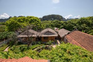 Tam Coc Palm House