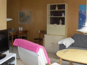 Two-Bedroom Holiday home in Væggerløse 24