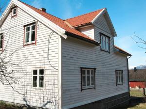 Two-Bedroom Holiday home in Løkken 19