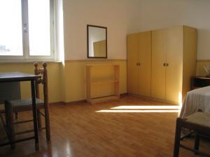 Camera Singola con Bagno in Comune