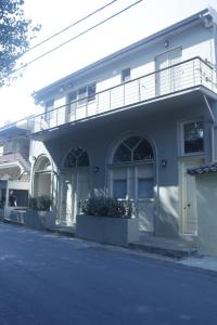 Sandy Feet - Beachfront Loft Apartment Messinia Greece