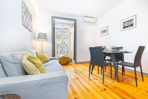 Lisbon Prime Aparts - Prata