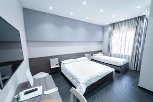 Deluxe Queen Room room in Al Campanile H. Napoli Centro