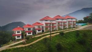 The Lake View Munnar