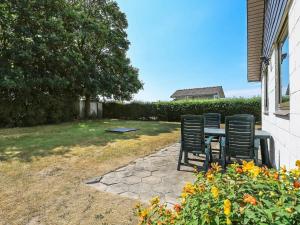 Three-Bedroom Holiday Home  room in Holiday home Bogense XIII